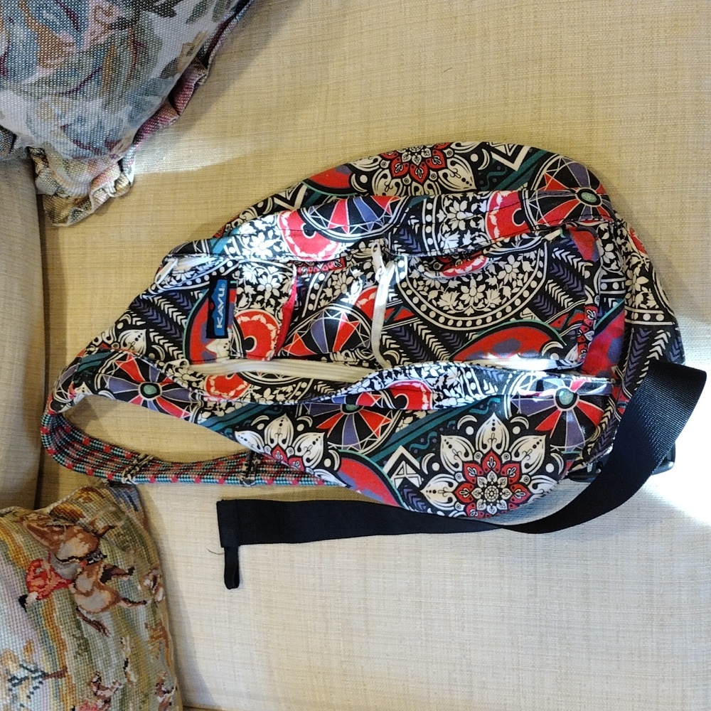 Kavu Floral Mandala Print Sling Bag Festival Chic Boho Chill Hike Trail